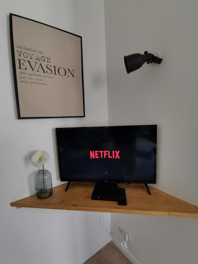 Jungle Studio Gex - Ski - Netflix Luaran gambar